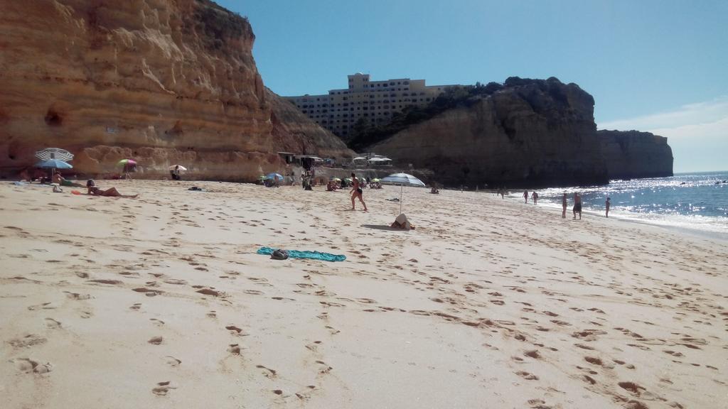 Centeanes Beach Apartment Carvoeiro  Exteriör bild