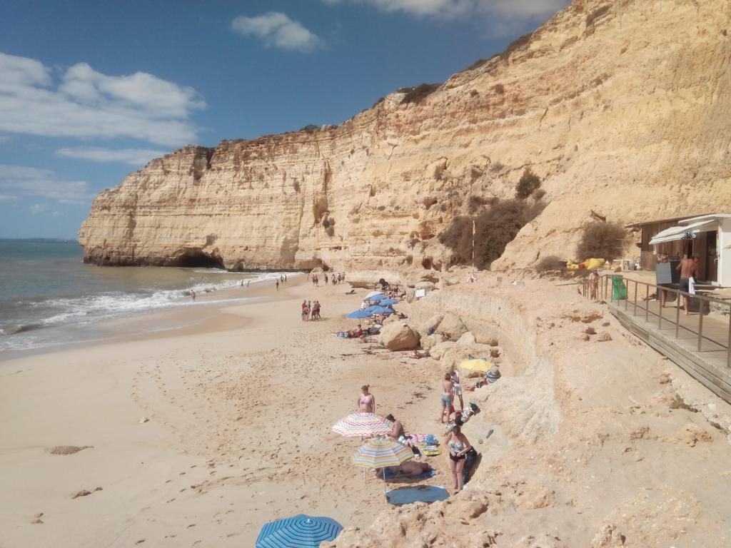 Centeanes Beach Apartment Carvoeiro  Exteriör bild